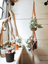 Load image into Gallery viewer, Square Knot Double Plant Hanger
