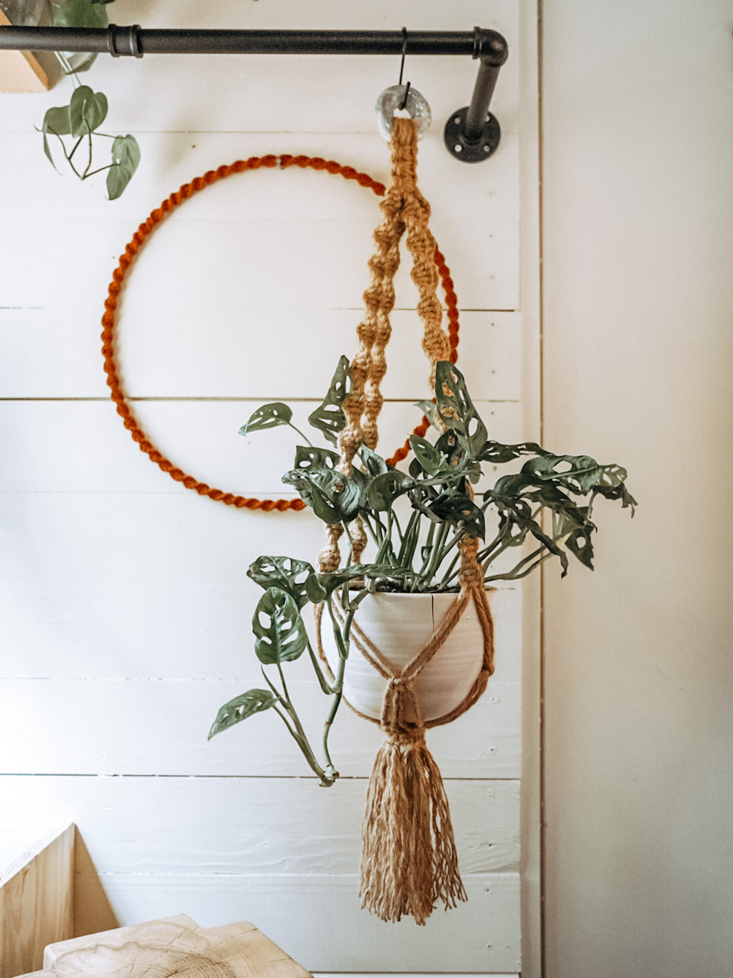 Spiral Knot Plant Hanger | Jute + Tiedye Ceramic Loop